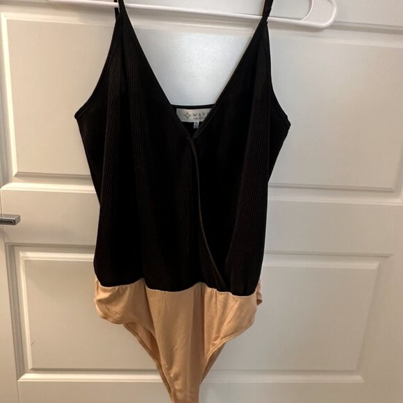 WAYF BLACK BODY SUIT MEDIUM NWOT - Picture 1 of 5